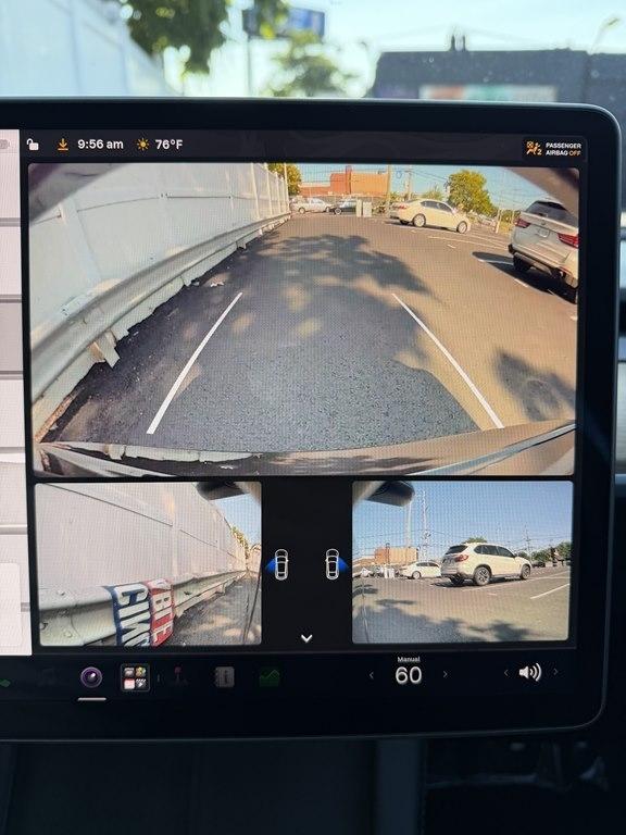 Tesla Model 3  2023