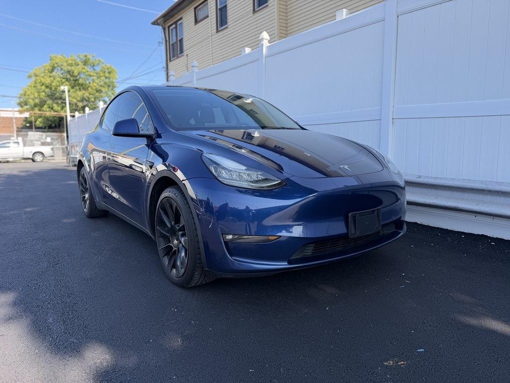 Tesla Model Y  2022