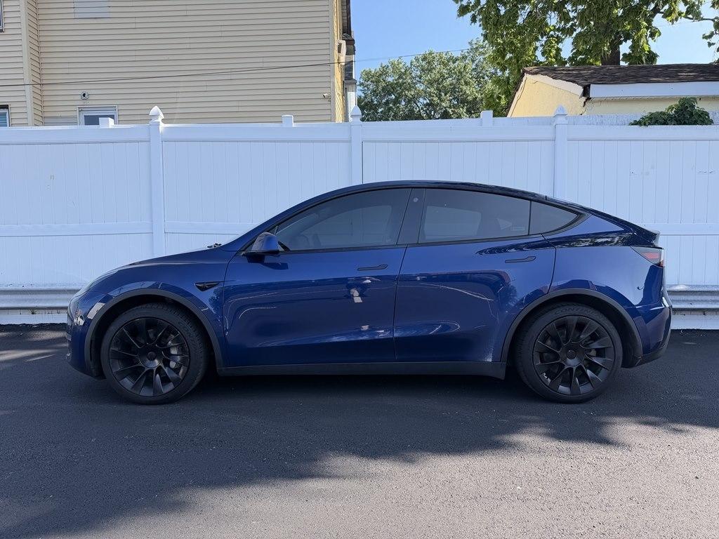 Tesla Model Y  2022