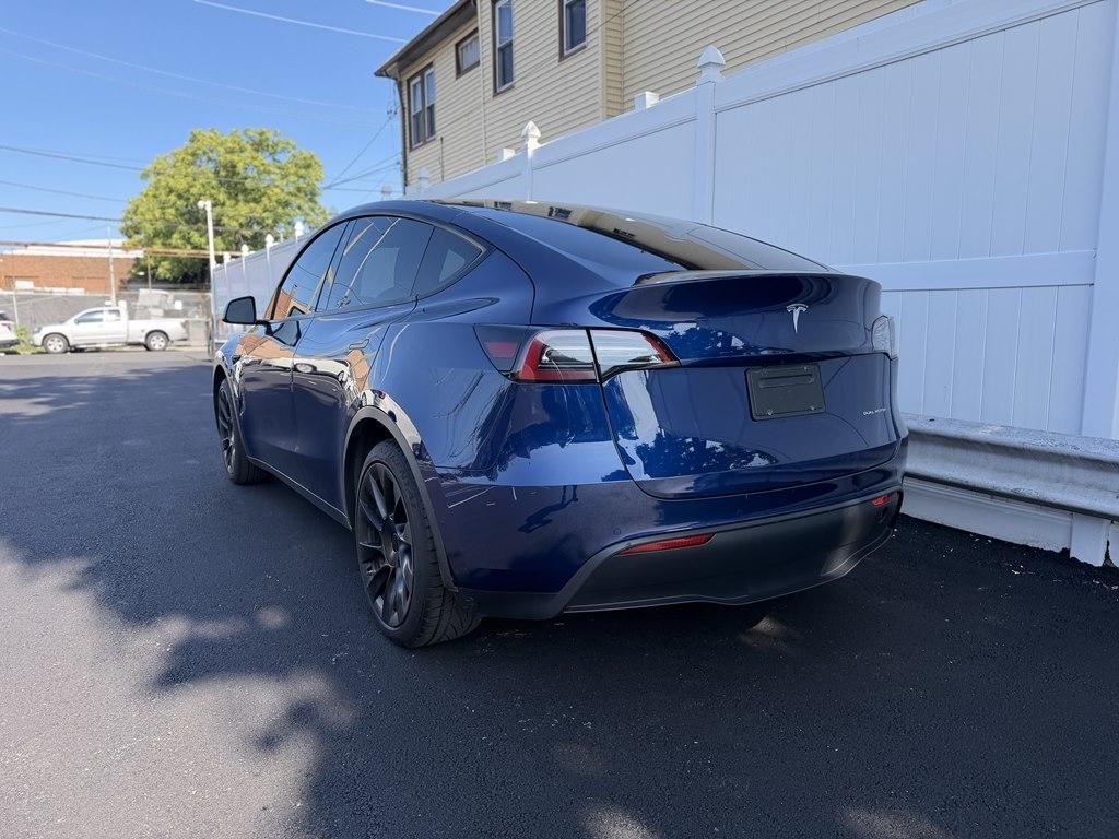 Tesla Model Y  2022