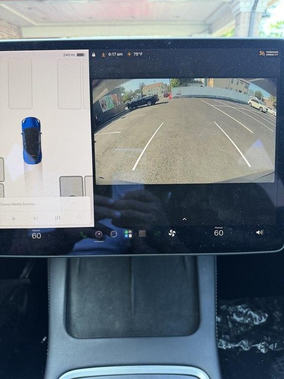 Tesla Model Y  2022