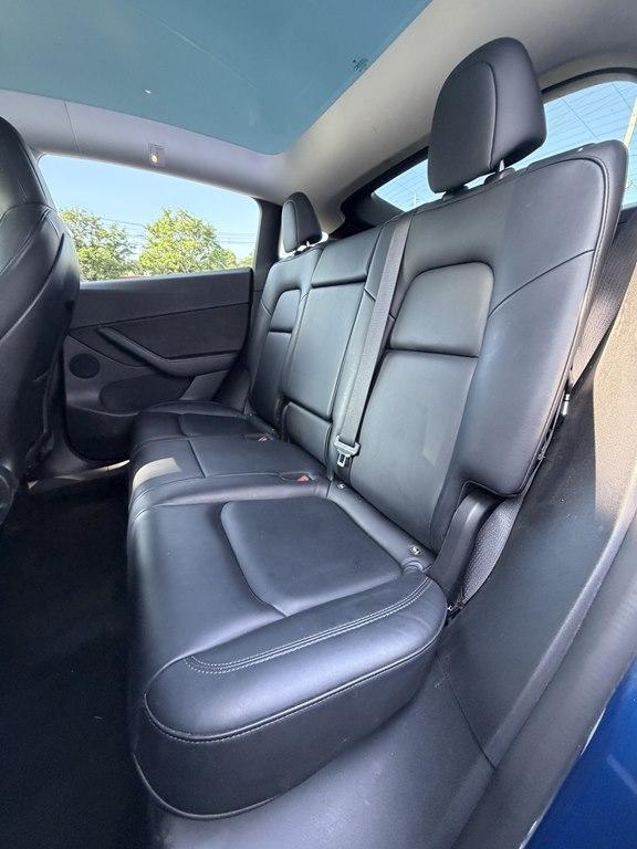 Tesla Model Y  2022