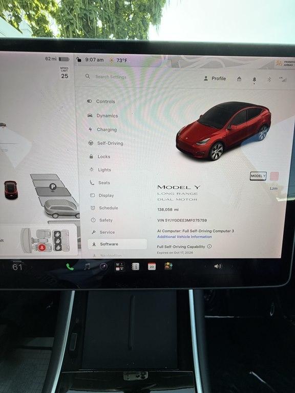 Tesla Model Y  2021