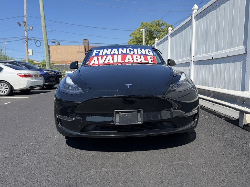 Tesla Model Y  2023