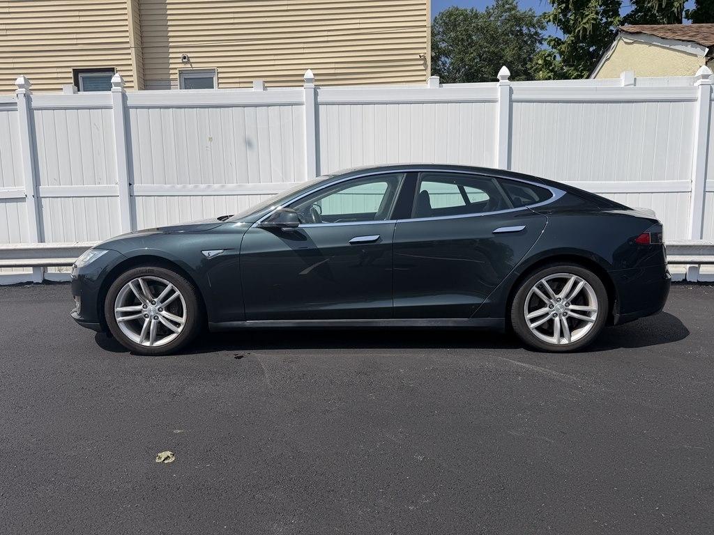 Tesla Model S  2014