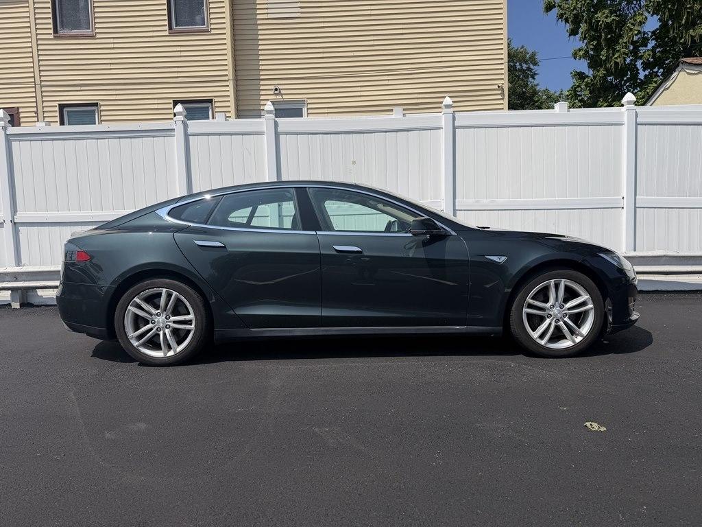 Tesla Model S  2014