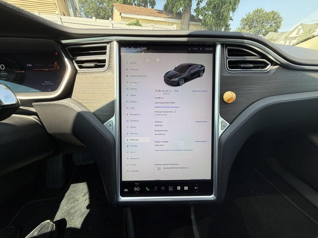 Tesla Model S  2014