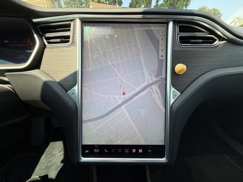 Tesla Model S  2014