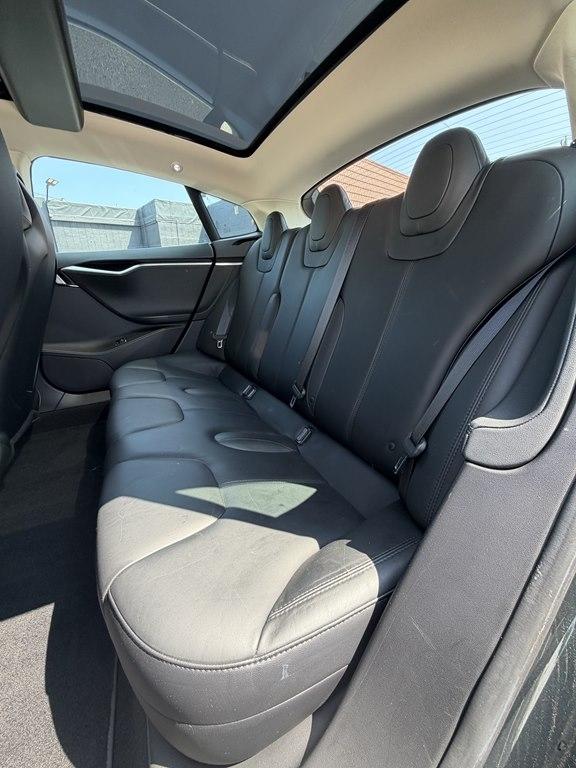 Tesla Model S  2014