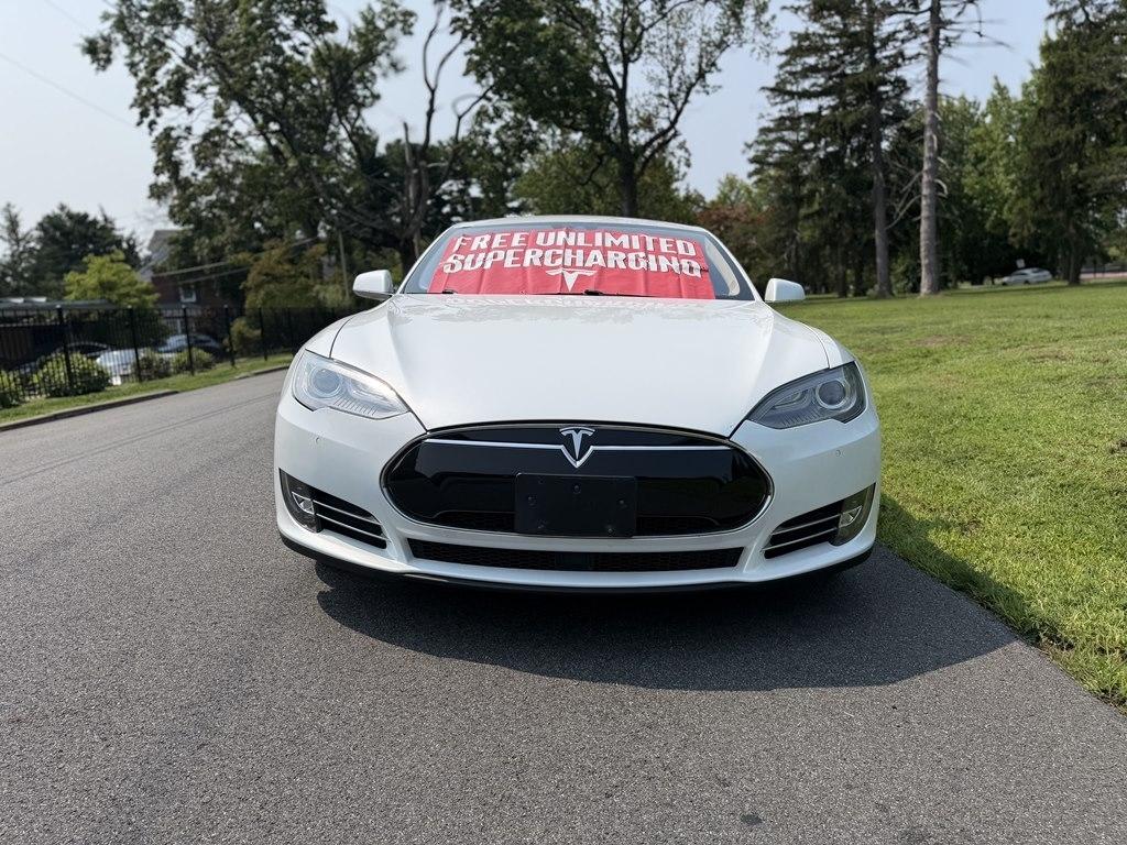 Tesla Model S  2016