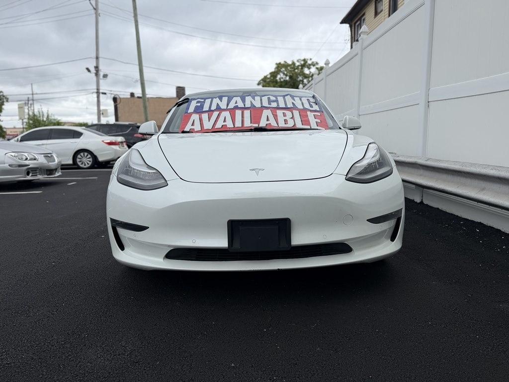 Tesla Model 3  2020