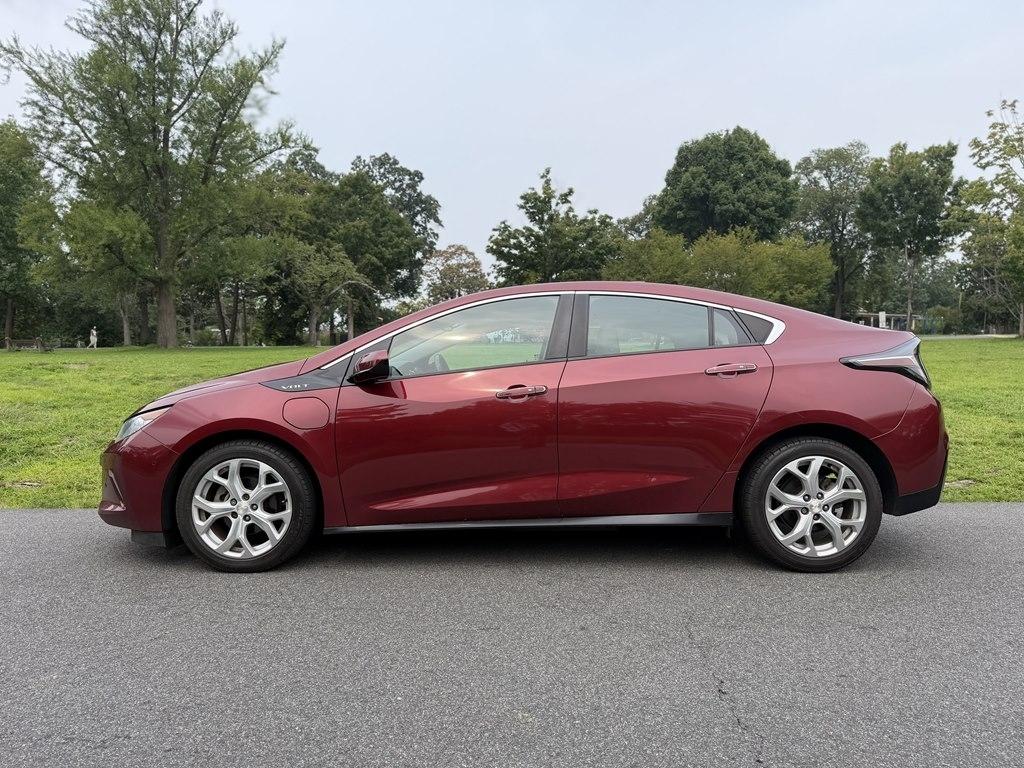 Chevrolet Volt  2016
