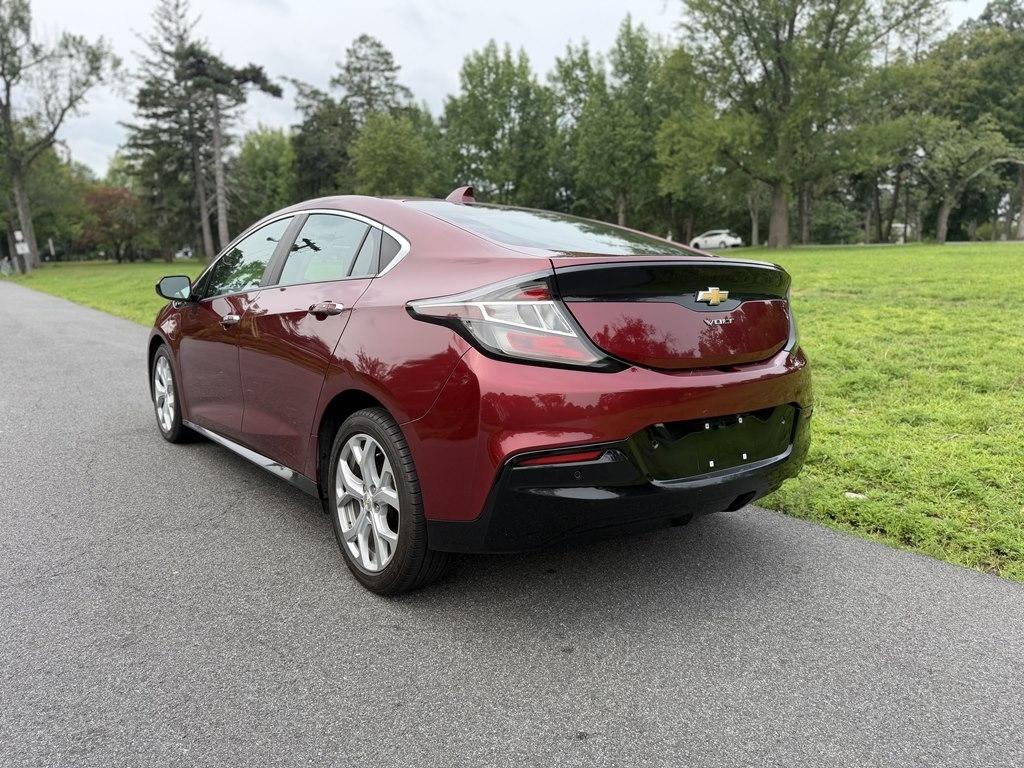 Chevrolet Volt  2016