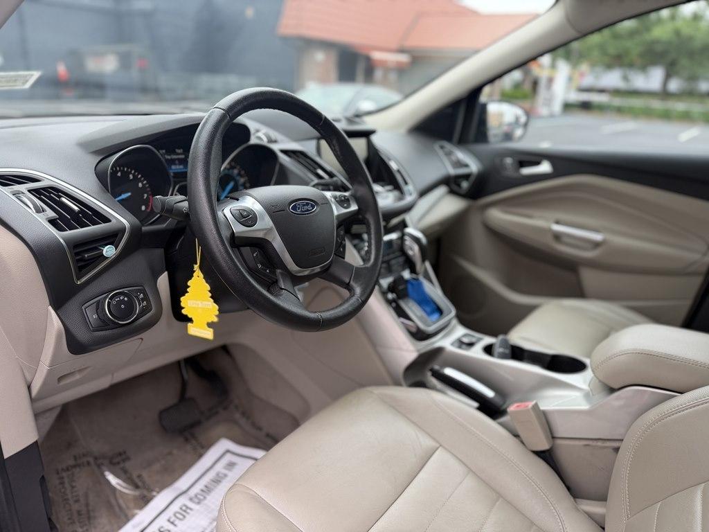 Ford Escape  2013