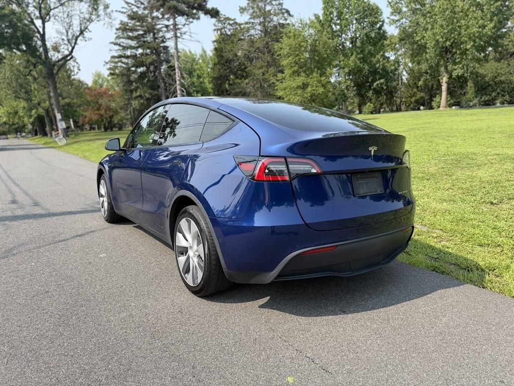 Tesla Model Y  2020