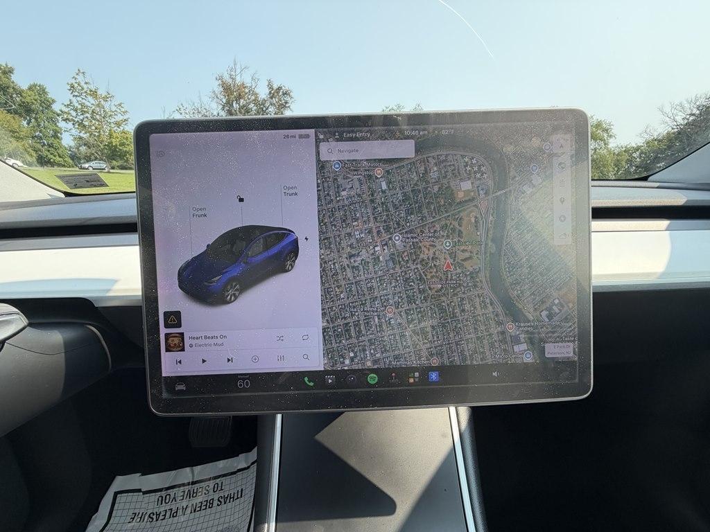 Tesla Model Y  2020