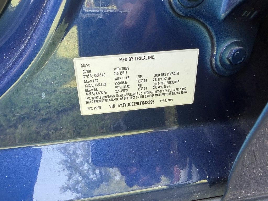 Tesla Model Y  2020