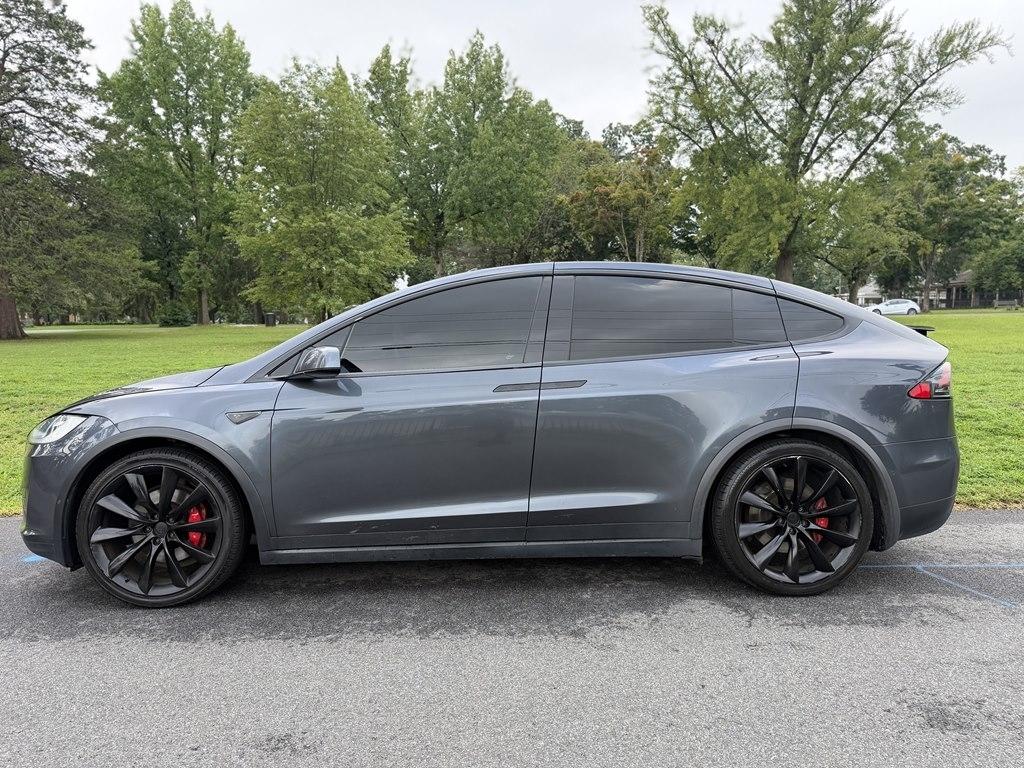 Tesla Model X  2016
