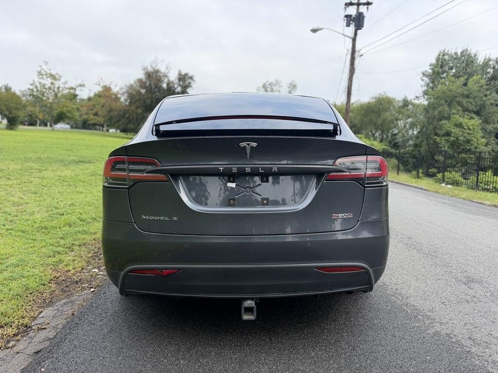Tesla Model X  2016
