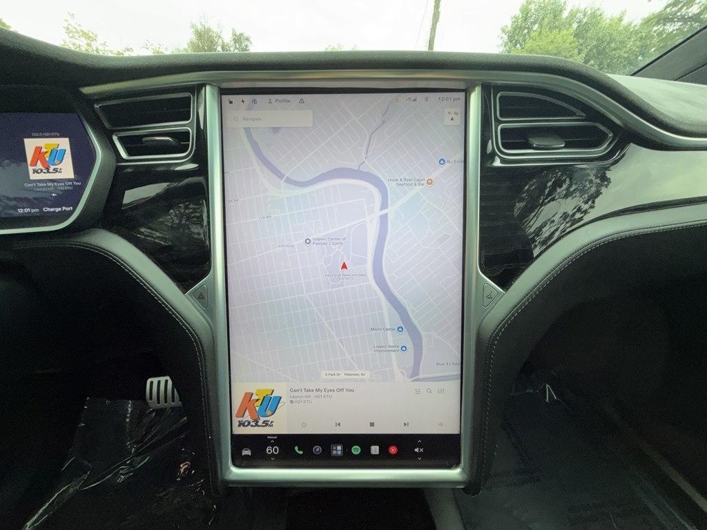 Tesla Model X  2016