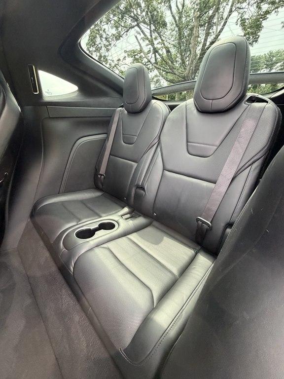 Tesla Model X  2016