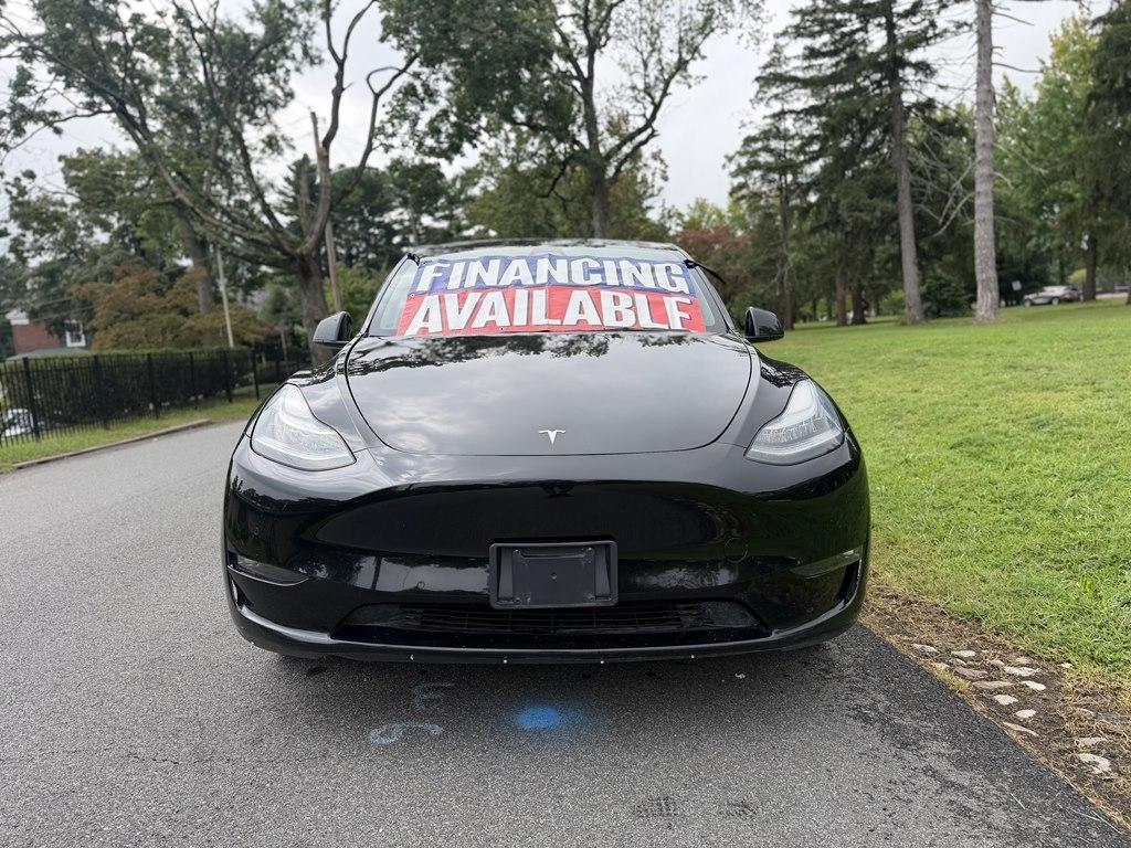 Tesla Model Y  2021