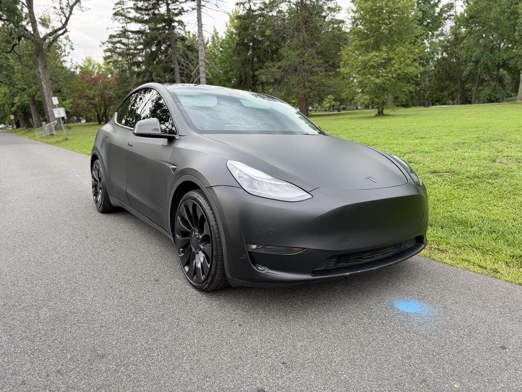 Tesla Model Y  2022