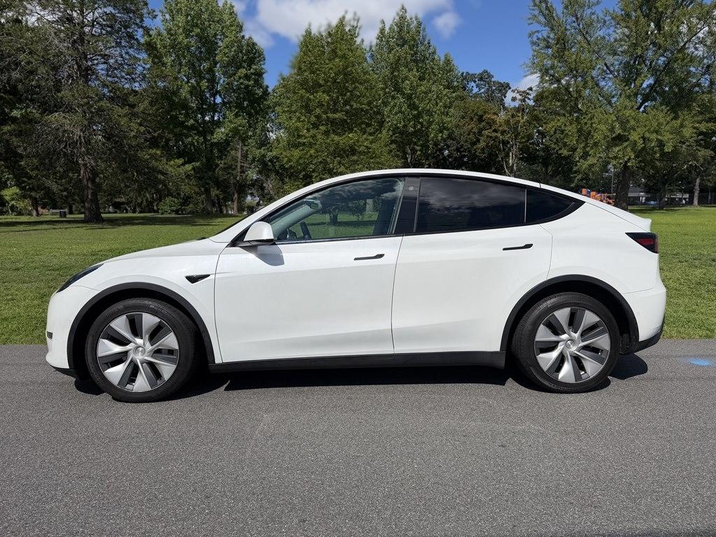 Tesla Model Y  2022