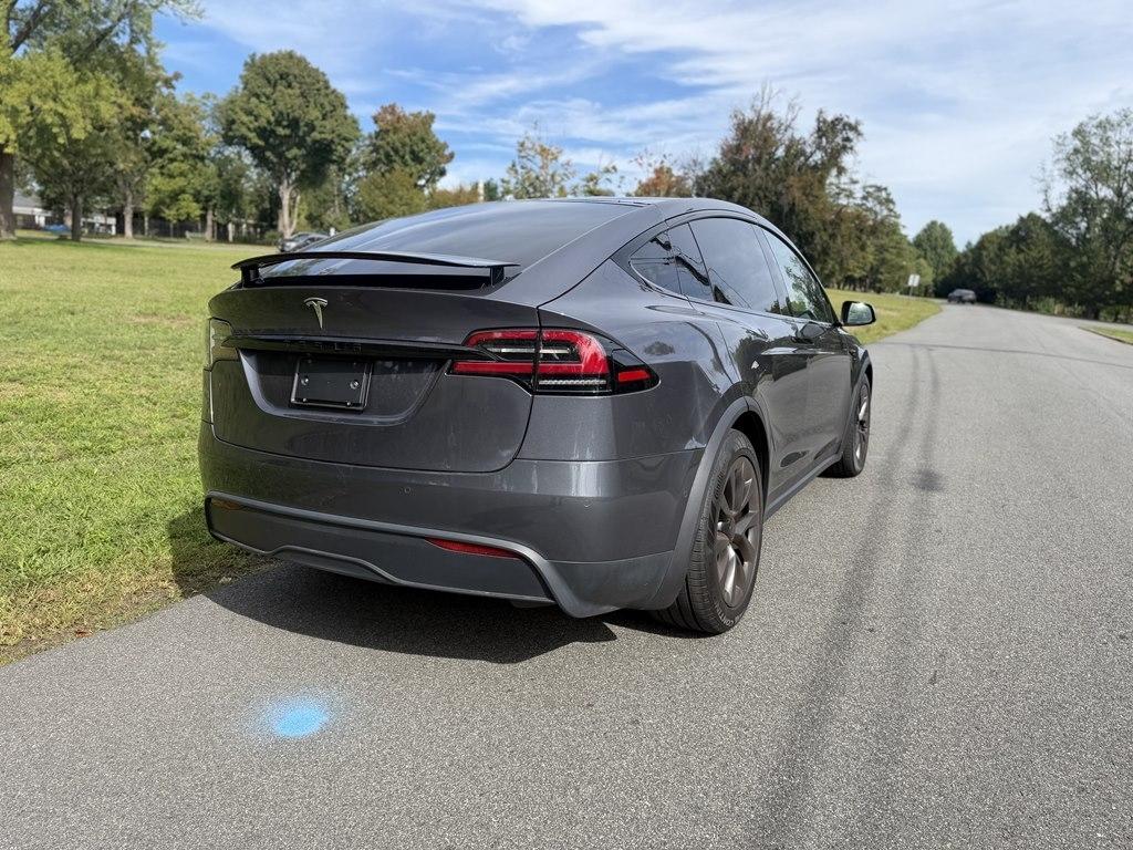 Tesla Model X  2023