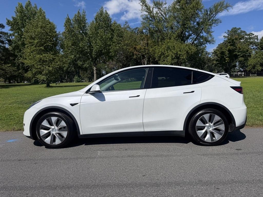 Tesla Model Y  2021