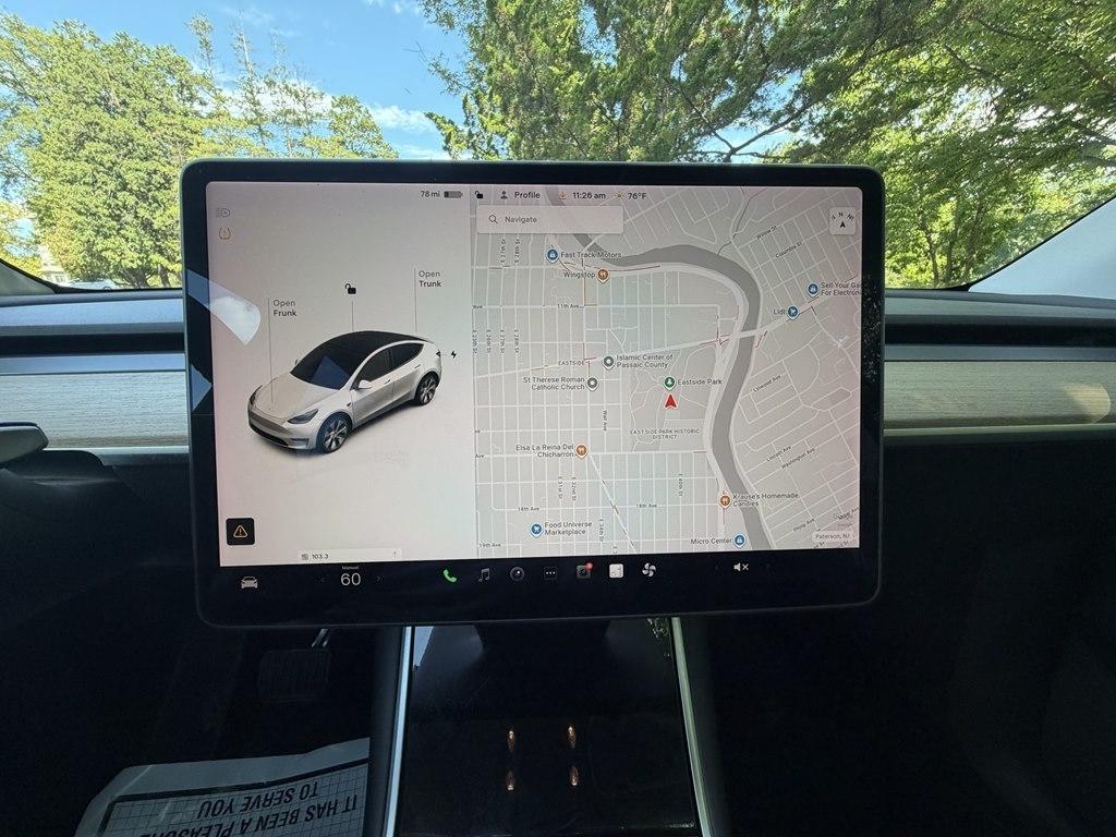 Tesla Model Y  2021