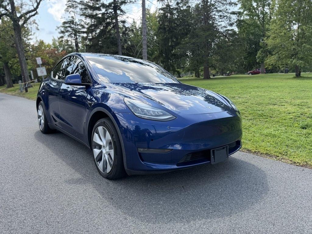 Tesla Model Y  2020