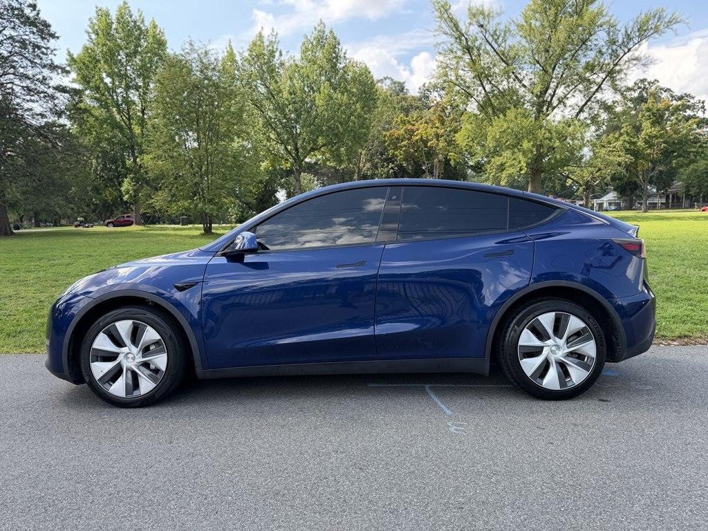 Tesla Model Y  2020