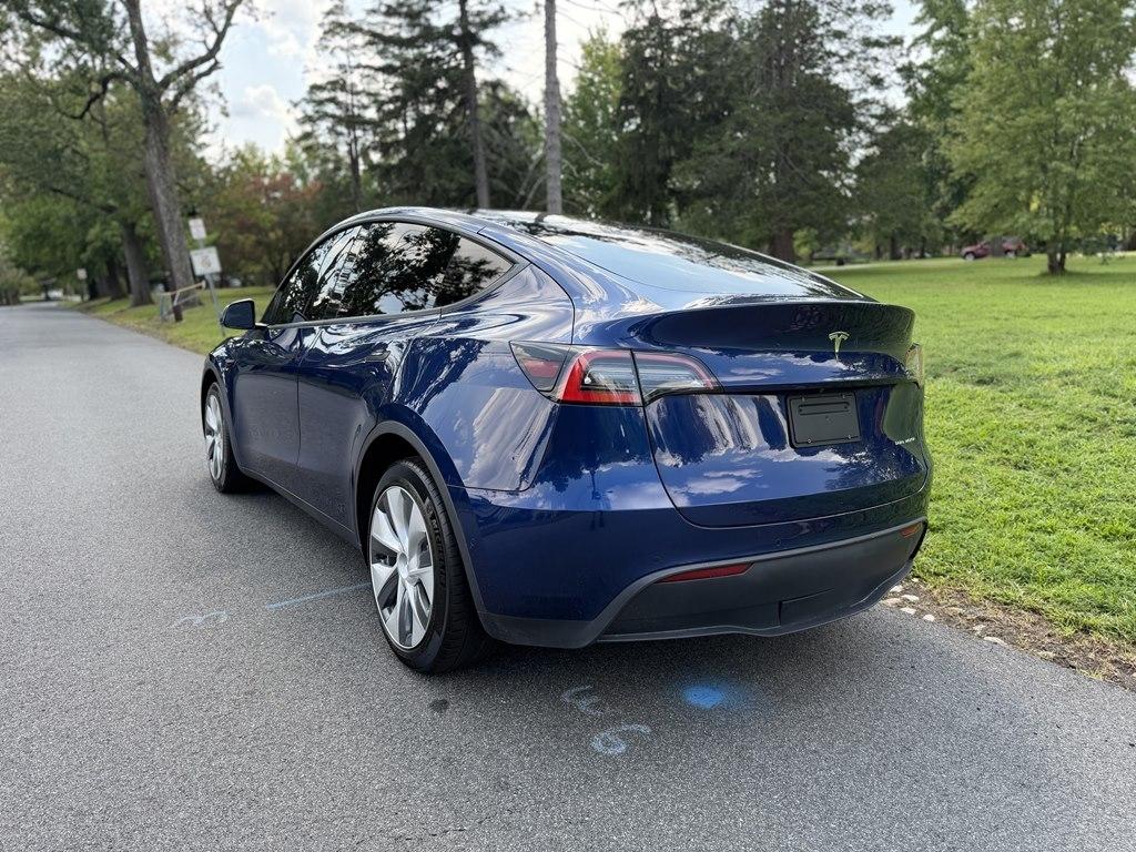 Tesla Model Y  2020