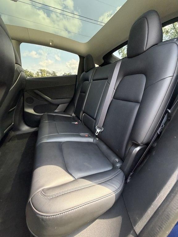 Tesla Model Y  2020