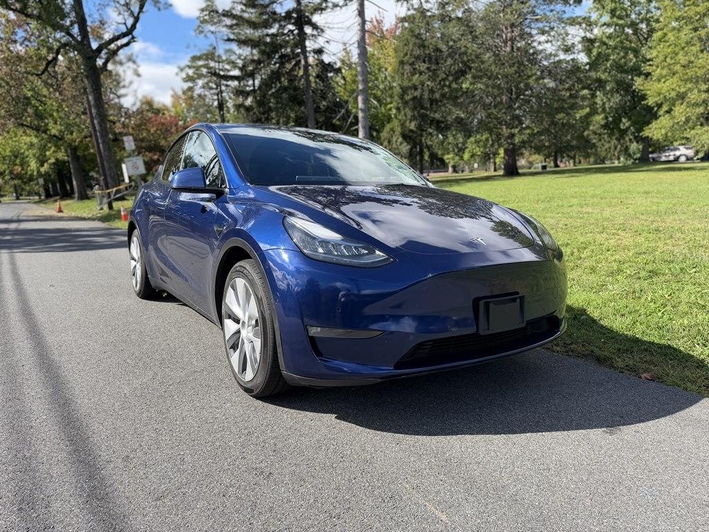 Tesla Model Y  2022