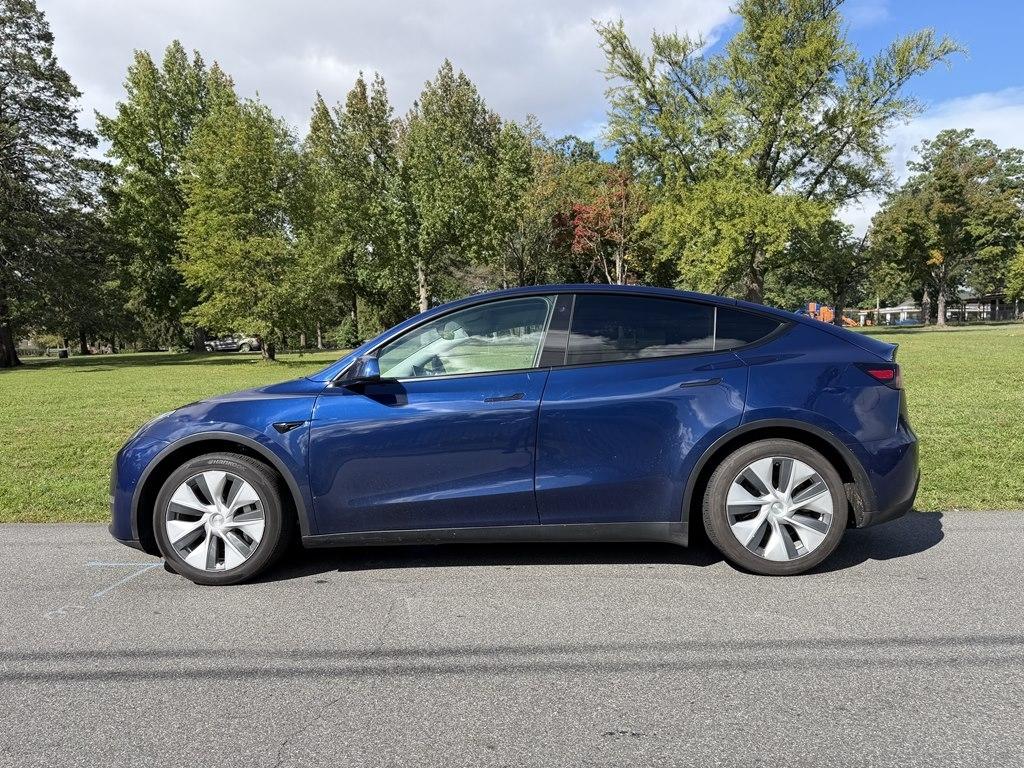 Tesla Model Y  2022