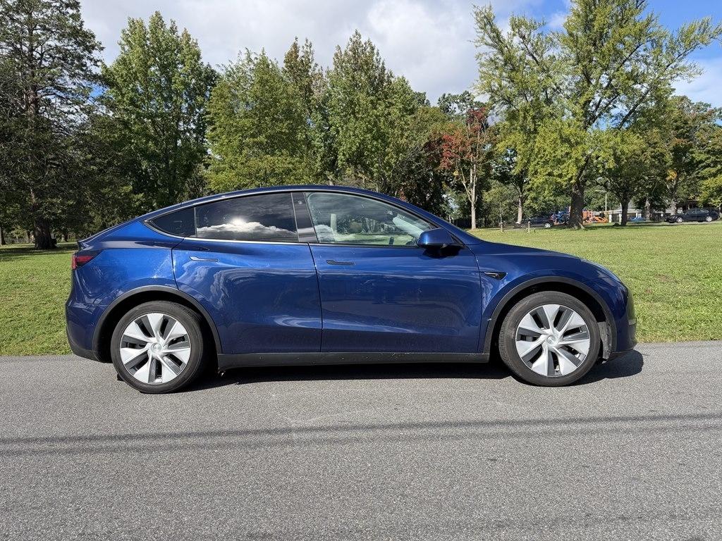 Tesla Model Y  2022