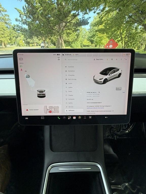 Tesla Model 3 photo 11