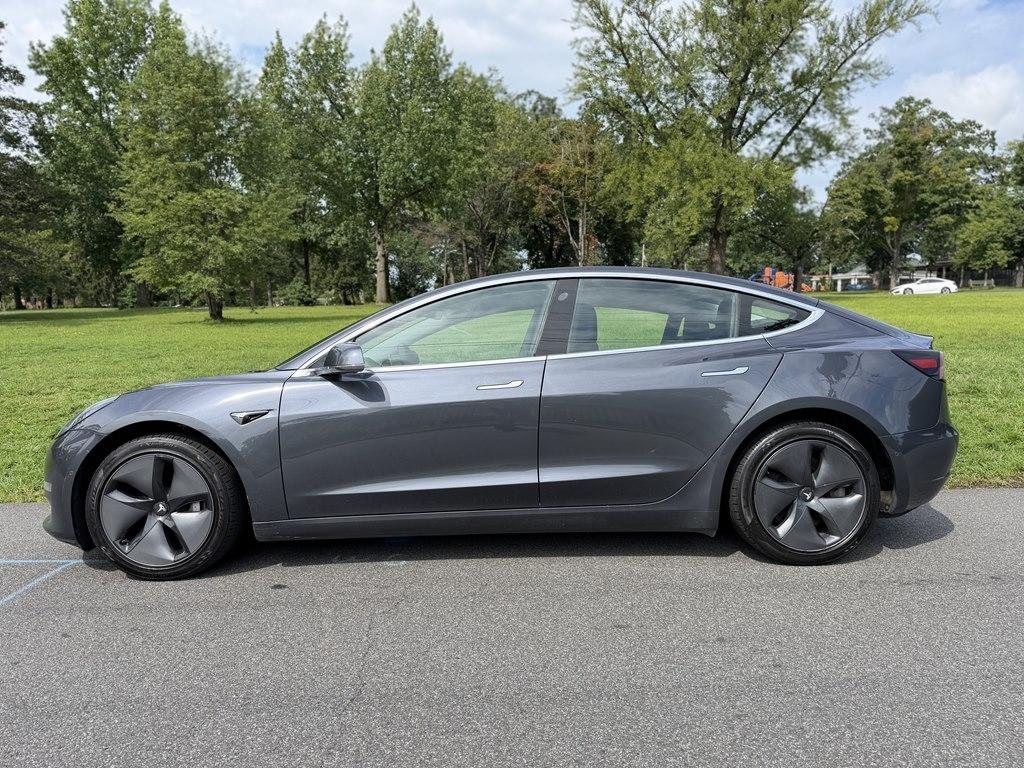 Tesla Model 3  2018