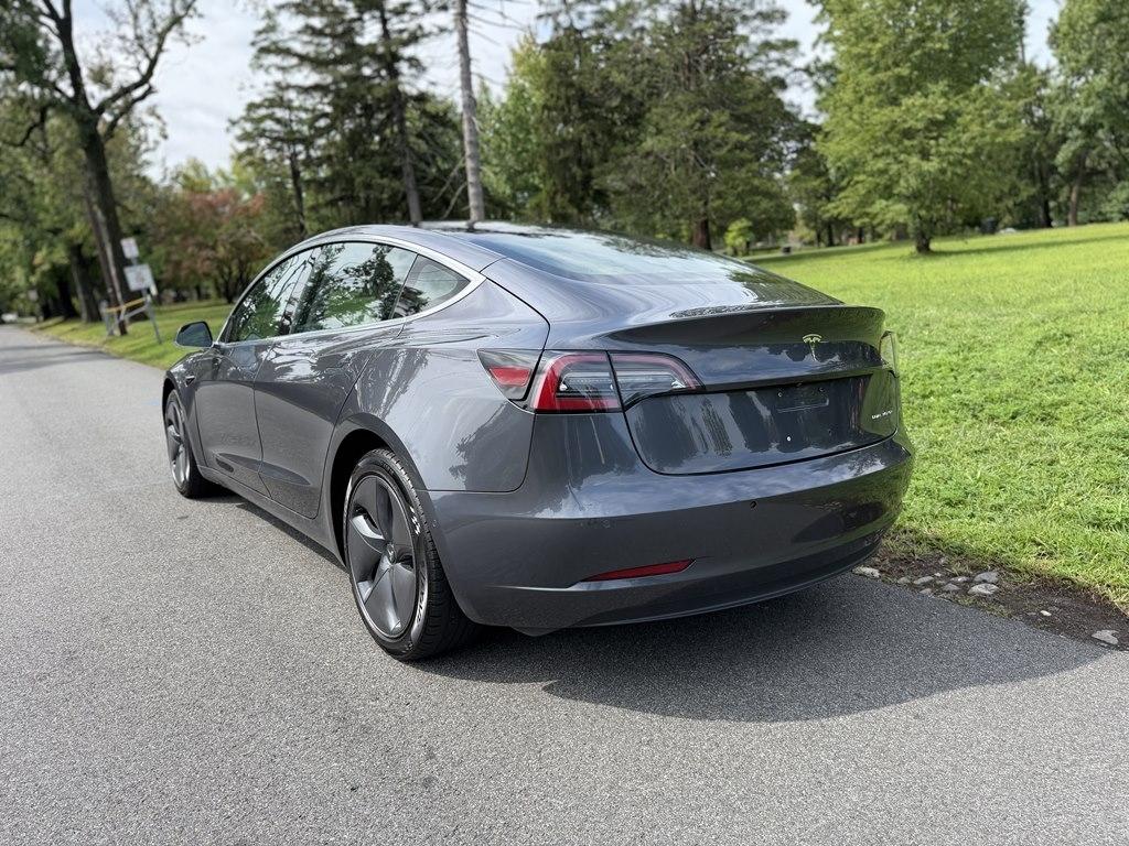 Tesla Model 3  2018