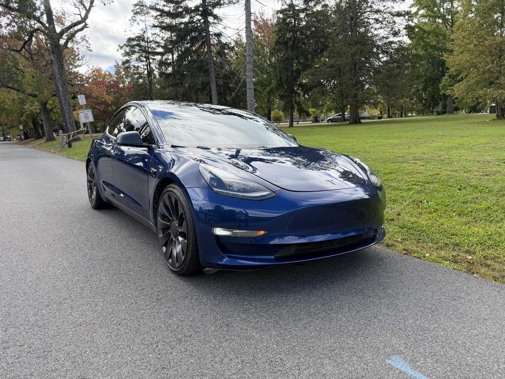 Tesla Model 3  2021