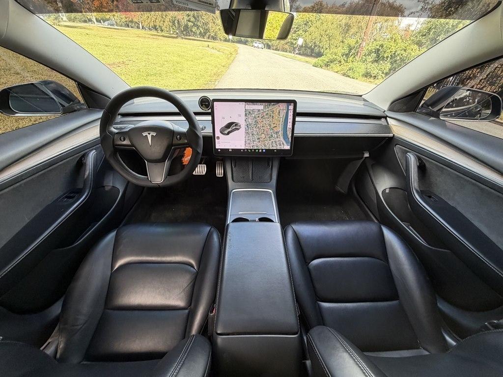 Tesla Model 3  2021