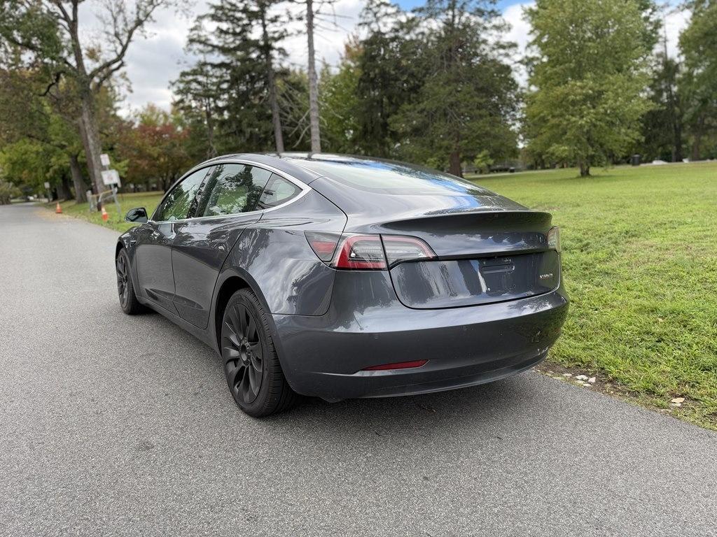 Tesla Model 3  2018