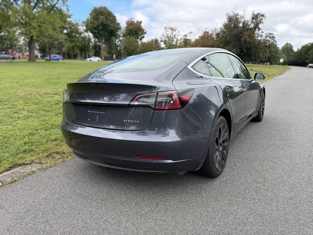Tesla Model 3  2018
