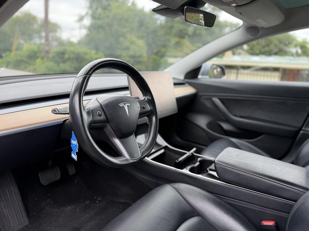 Tesla Model 3  2018