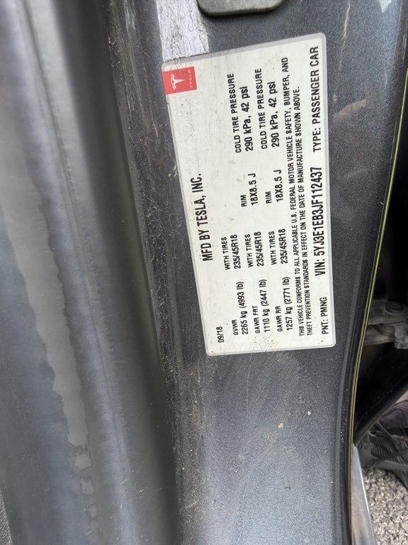Tesla Model 3  2018