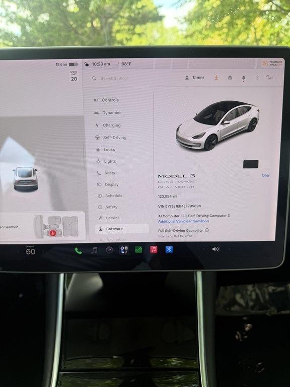 Tesla Model 3  2020