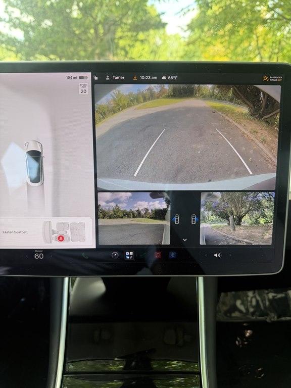 Tesla Model 3  2020