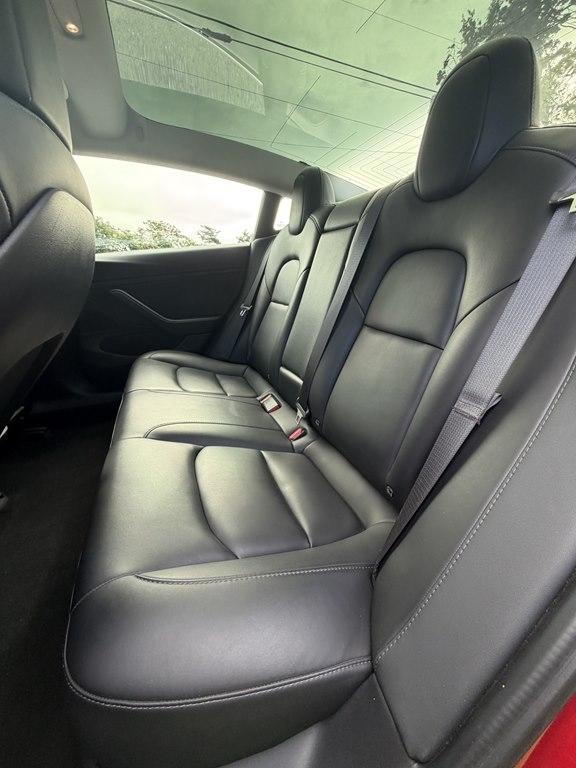 Tesla Model 3  2020